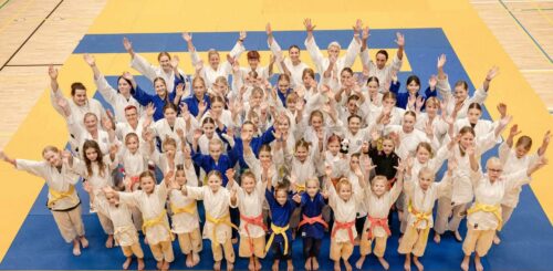 Pehme tee, tugev vaim - judo kui oluline osa tüdrukute elukoolist